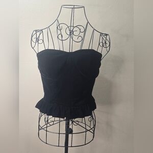 NWOT Forever 21 Elegant Black Strapless Top With Ruffles At The End